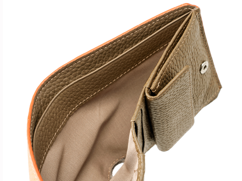 【ヘレナ】二つ折り財布(小銭入れ付き札入)■シャーレ