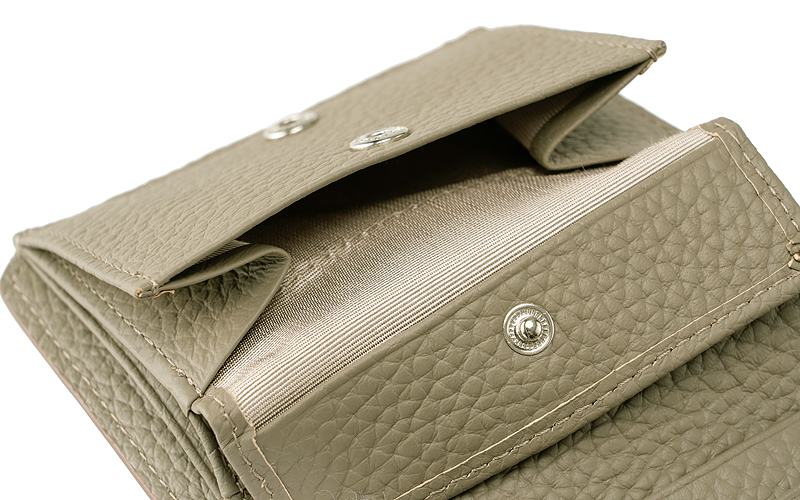 【ヘレナ】二つ折り財布(小銭入れ付き札入)■シャーレ