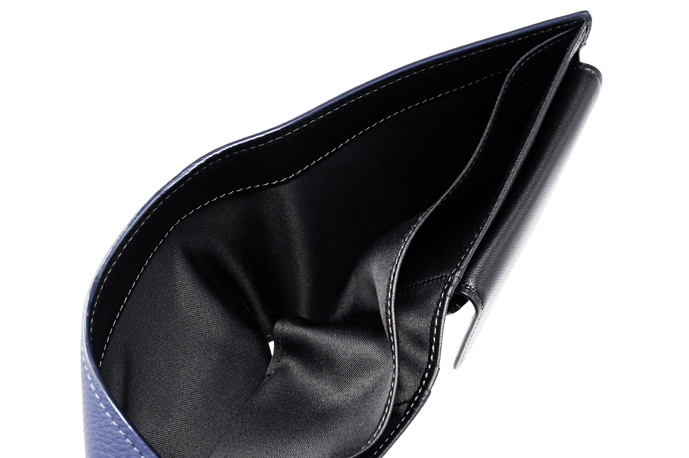 【キプリス】二つ折り財布(小銭入れ付き札入)■スパークリングカーフ