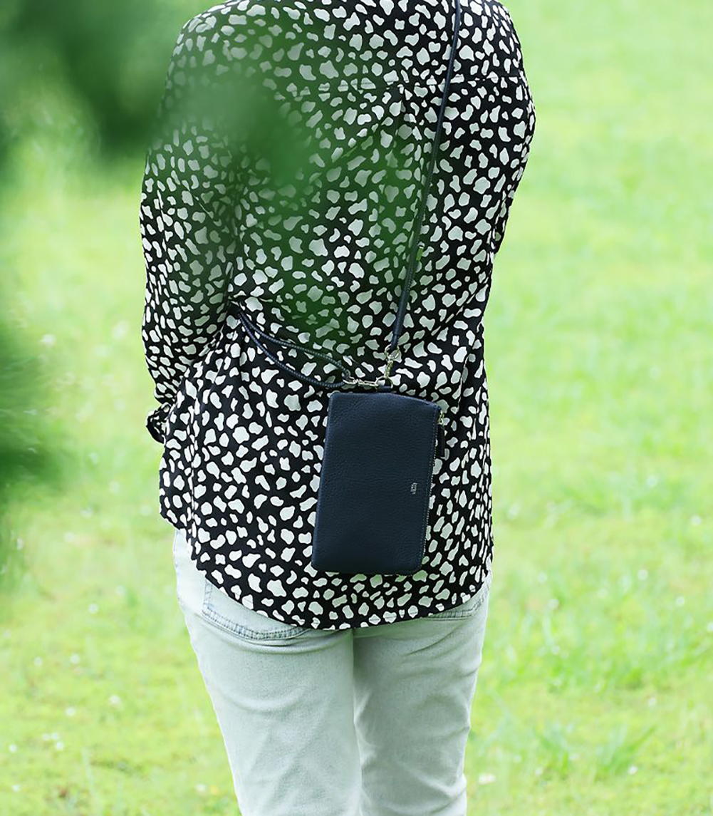 【キプリス】ポーチ(M)■トゥージュール