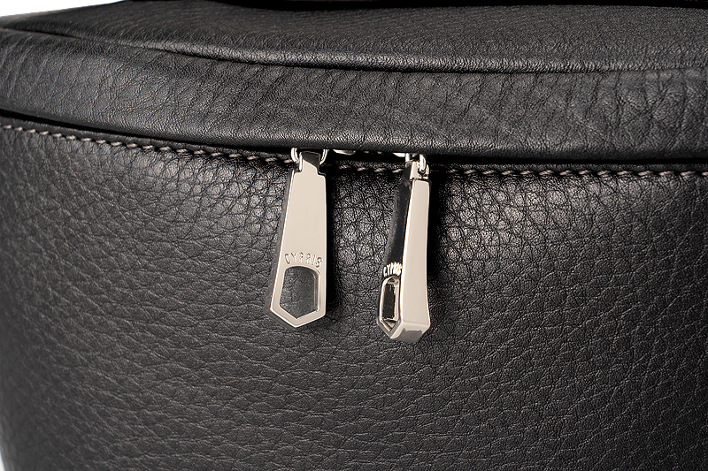 【キプリス】ボディバッグ■トゥージュール