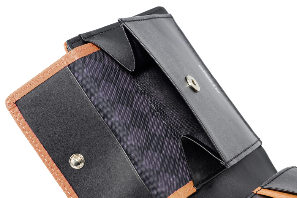 【ノイインテレッセ】二つ折り財布(ベロ・小銭入れ付き札入)■レンヴァーゲン