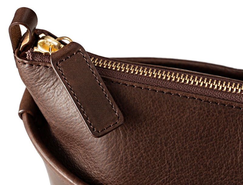 ノイインテレッセ】トートバッグ□ツァイト レザー