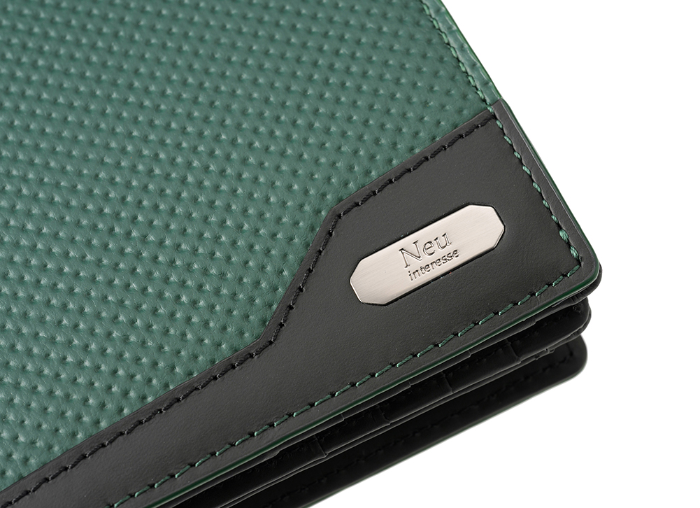 【ノイインテレッセ】二つ折り財布(外BOX小銭入れ付き札入)■イクス