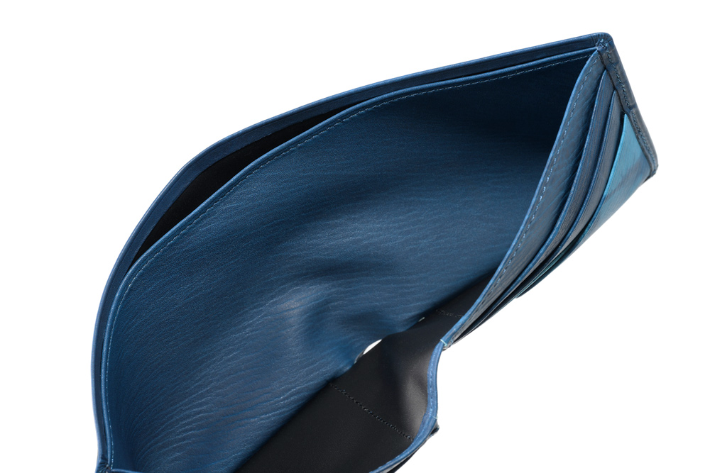 【キプリス】二つ折り財布(カード札入・小銭入れなし)■AIZOME CALF