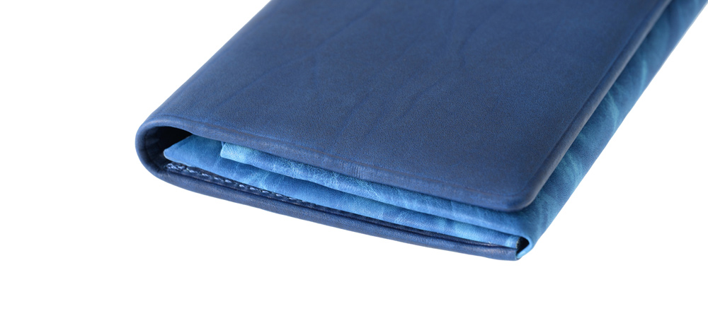 【キプリス】名刺入れ(風琴マチ)■AIZOME CALF