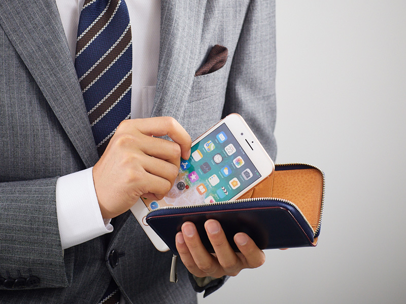 キプリス】スマートフォンケース(縦150mmまで対応)□オイル