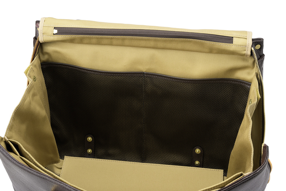 【キプリス】オーバーナイターフラップトート■リボワール