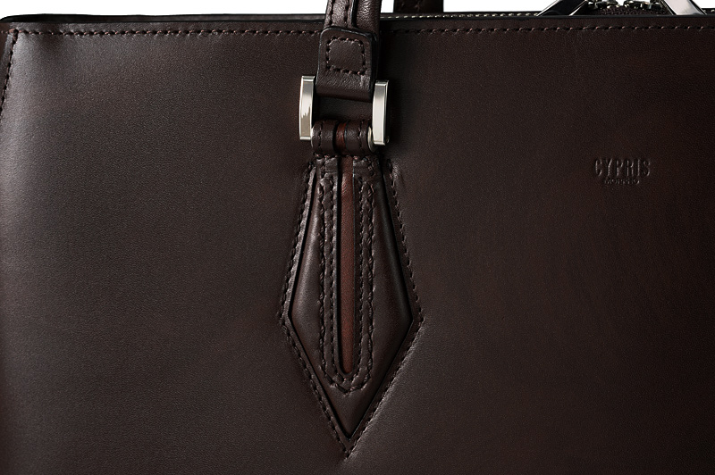 【キプリス】両あおりトートバッグ■シラサギレザー