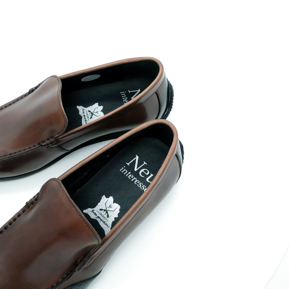 ノイインテレッセ×three generations】ドライビングモカシン