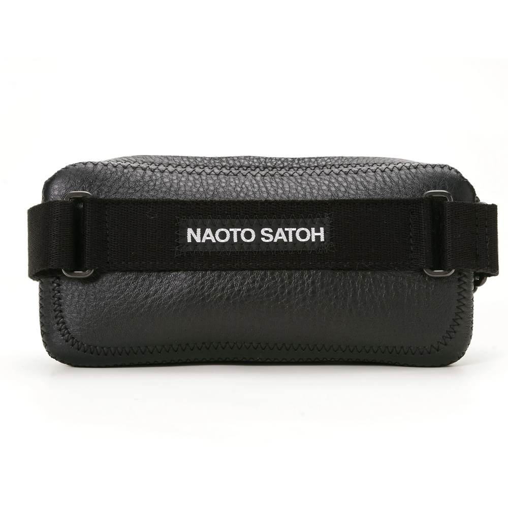 【NAOTO SATOH】マイクロスクエアボディバッグ 